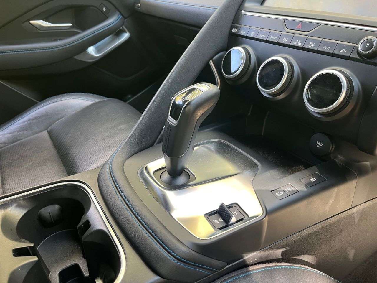 2020 JAGUAR E-PACE 2020 JAGUAR E-PACE