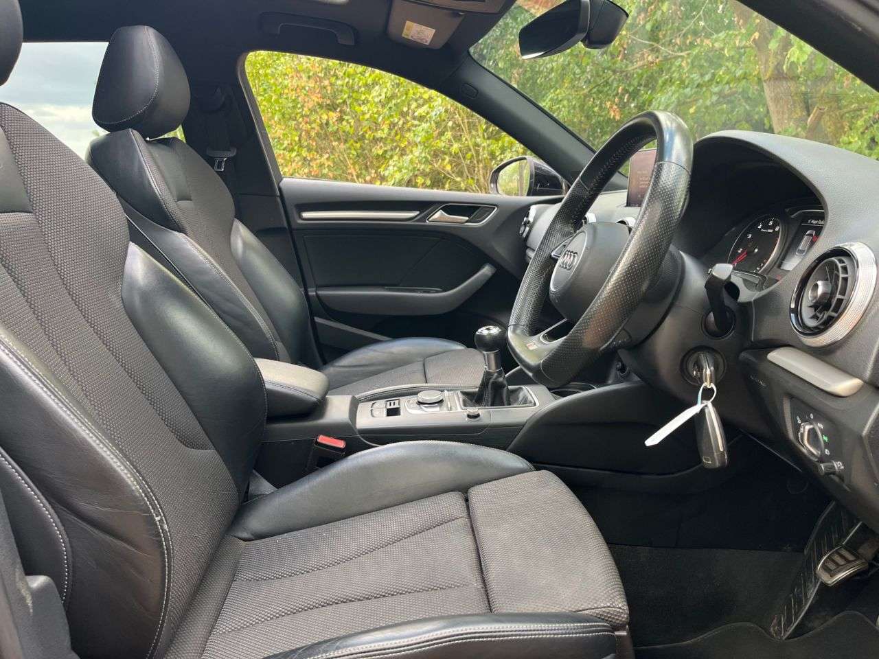 A 2018 AUDI A3 1.0 TFSI 30 Black Edition Sportback 5dr Petrol Manual Euro 6 (s/s) (116 ps) A 2018 AUDI A3 1.0 TFSI 30 Black Edition Sportback 5dr Petrol Manual Euro 6 (s/s) (116 ps)
