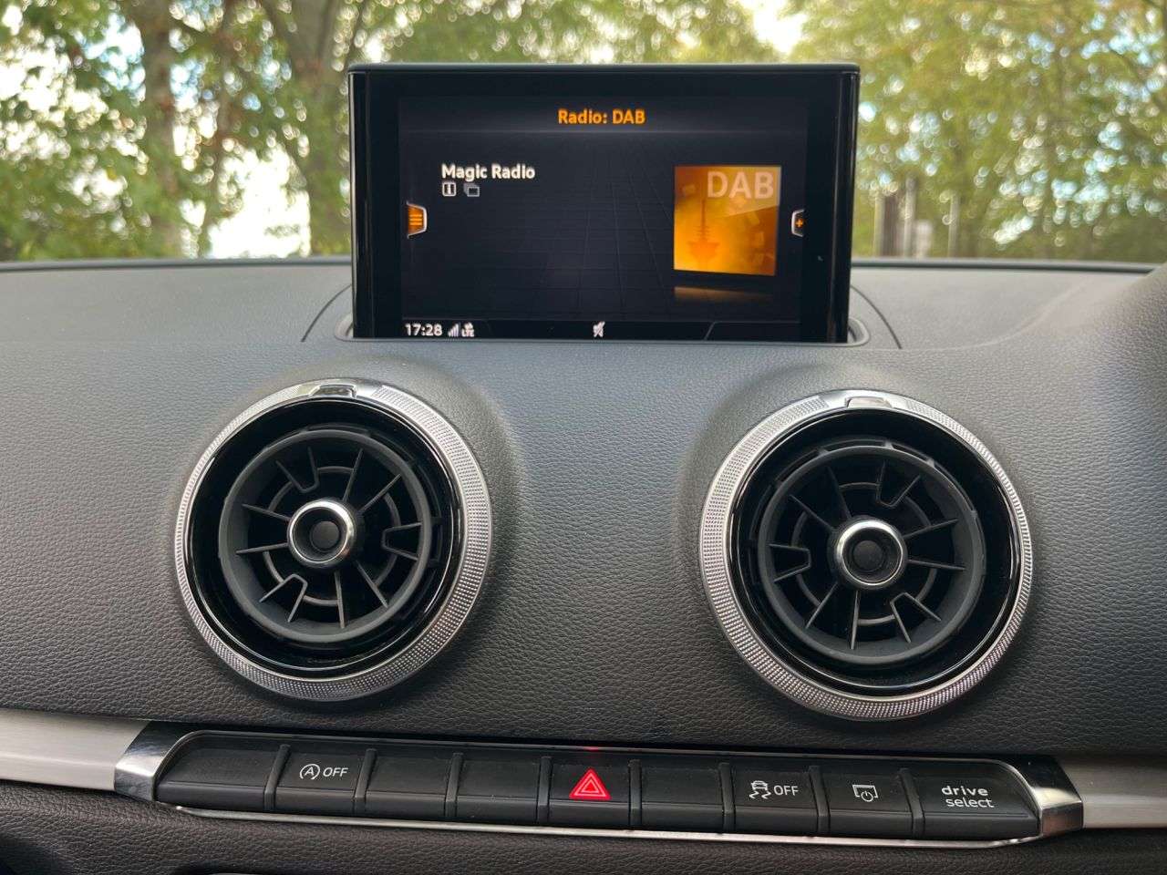 2018 AUDI A3 2018 AUDI A3