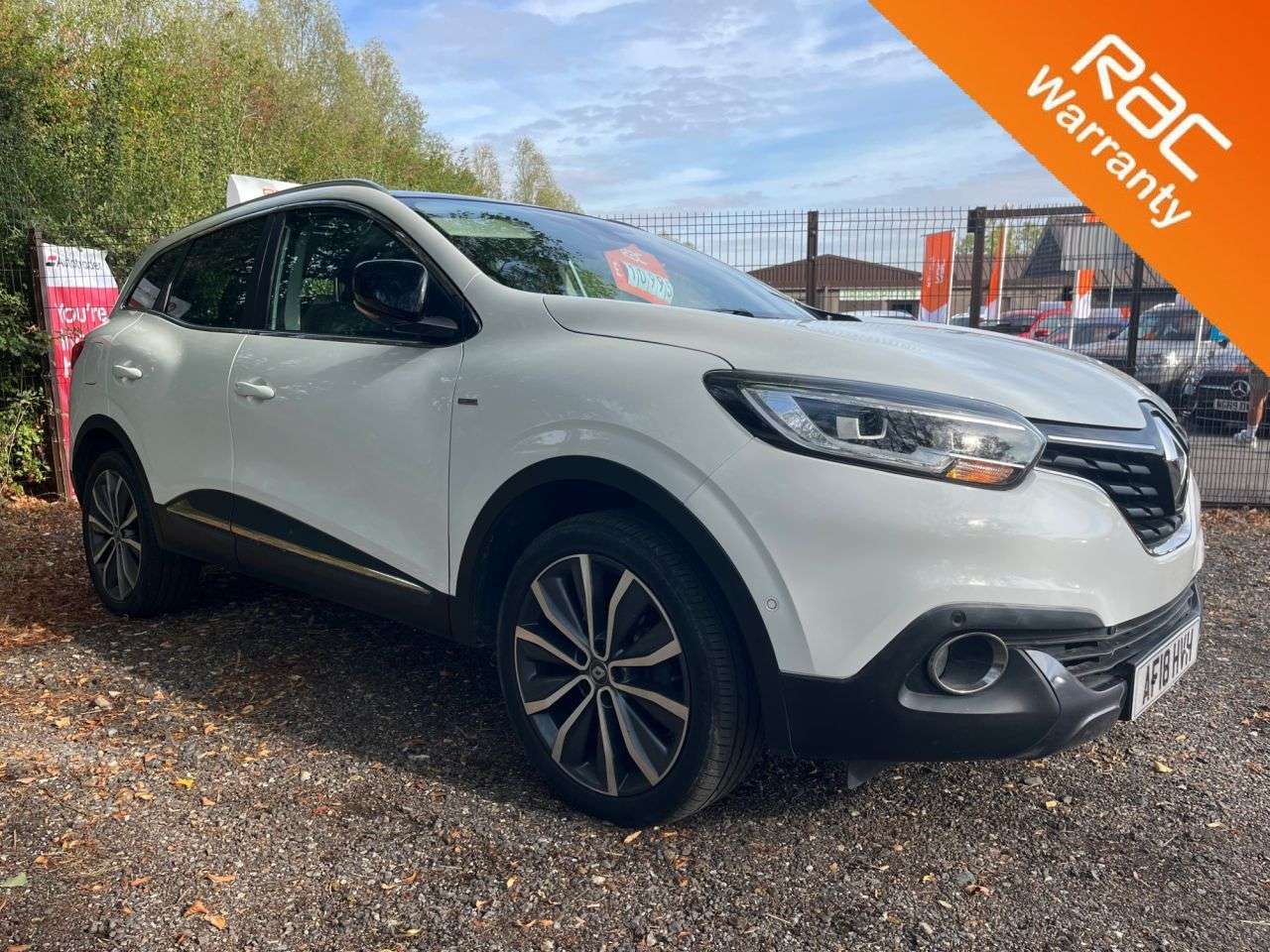 A 2018 RENAULT KADJAR 1.5 dCi Signature S Nav SUV 5dr Diesel EDC Euro 6 (s/s) (110 ps) Car Financ A 2018 RENAULT KADJAR 1.5 dCi Signature S Nav SUV 5dr Diesel EDC Euro 6 (s/s) (110 ps) Car Financ