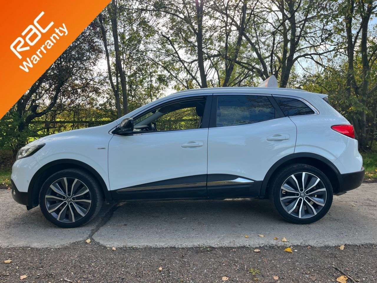 A 2018 RENAULT KADJAR 1.5 dCi Signature S Nav SUV 5dr Diesel EDC Euro 6 (s/s) (110 ps) Car Financ A 2018 RENAULT KADJAR 1.5 dCi Signature S Nav SUV 5dr Diesel EDC Euro 6 (s/s) (110 ps) Car Financ