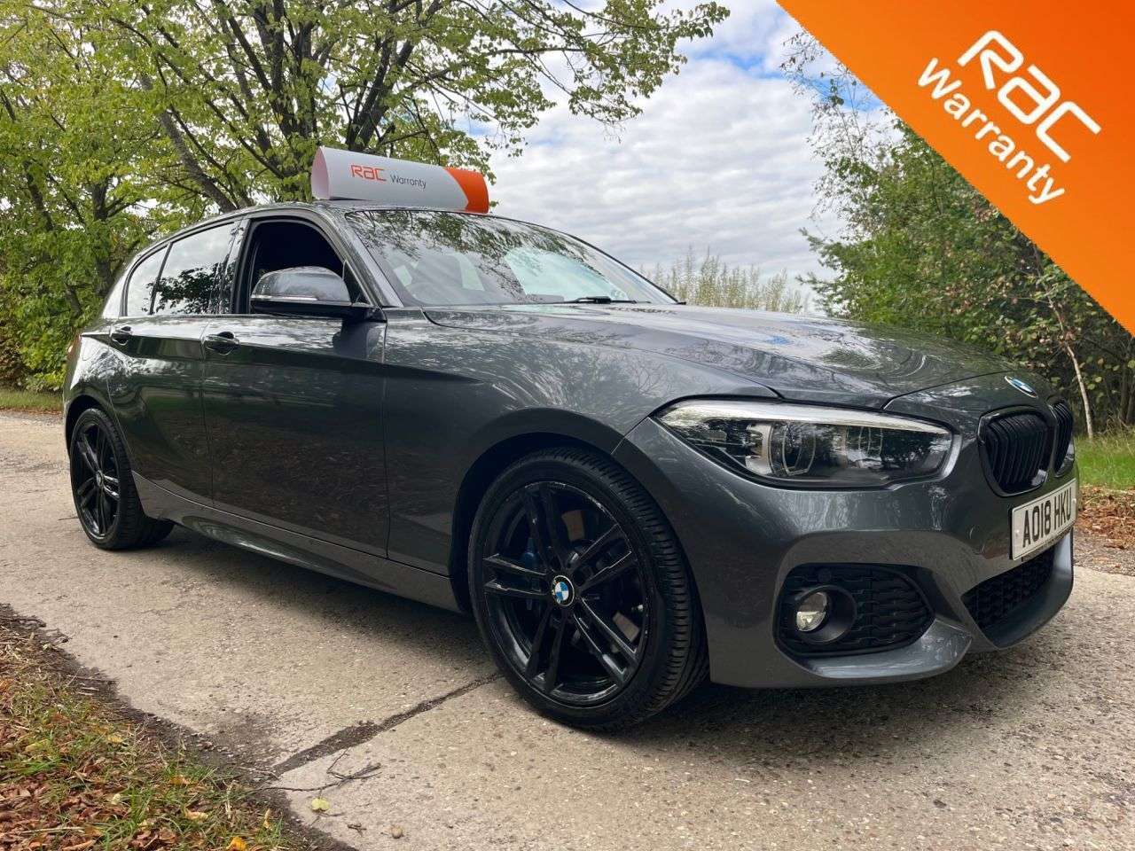 A 2018 BMW 1 SERIES 1.5 118i M Sport Shadow Edition Hatchback 5dr Petrol Manual Euro 6 (s/s) (1 A 2018 BMW 1 SERIES 1.5 118i M Sport Shadow Edition Hatchback 5dr Petrol Manual Euro 6 (s/s) (1