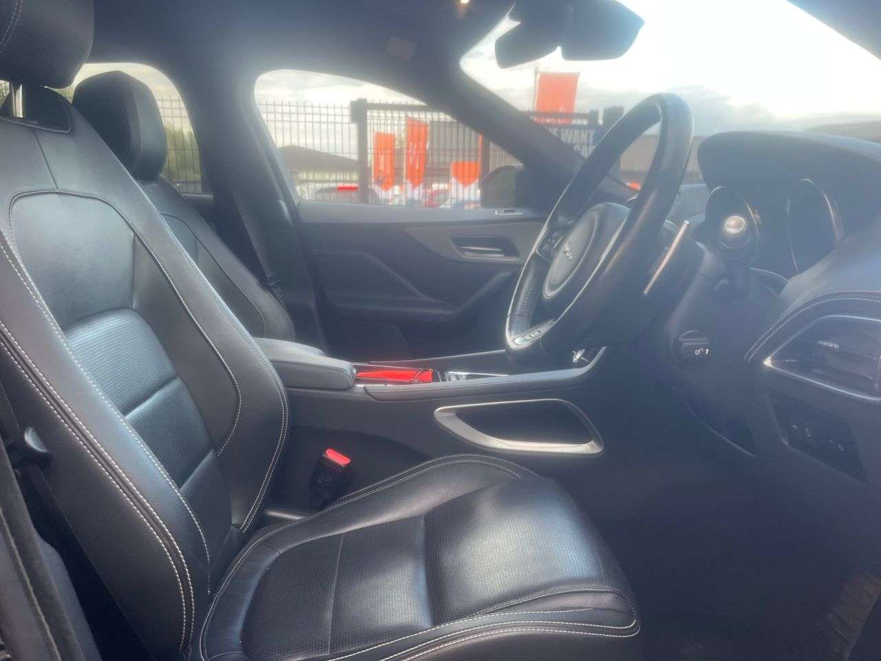 A 2019 JAGUAR F-PACE 2.0d R-Sport 5dr Auto AWD Car Finance, RAC Warranty, No Fees A 2019 JAGUAR F-PACE 2.0d R-Sport 5dr Auto AWD Car Finance, RAC Warranty, No Fees