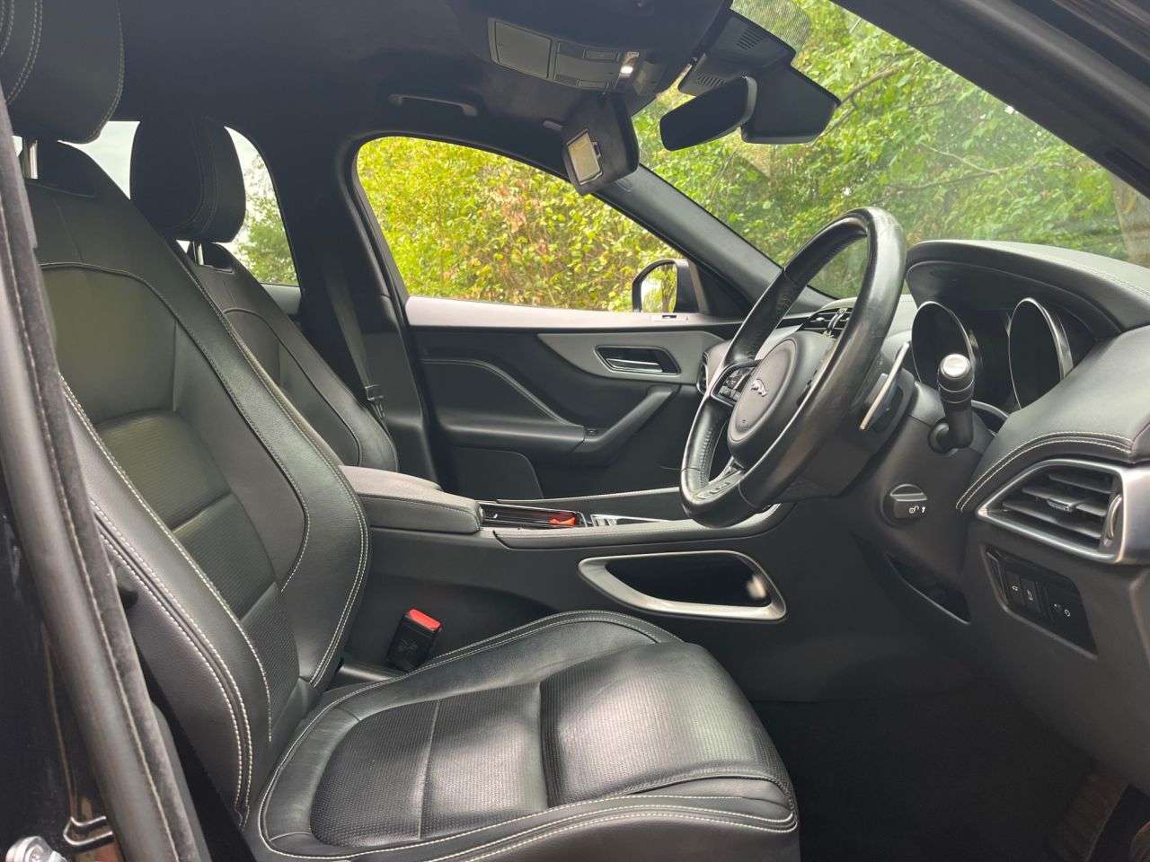 A 2019 JAGUAR F-PACE 2.0d R-Sport 5dr Auto AWD Car Finance, RAC Warranty, No Fees A 2019 JAGUAR F-PACE 2.0d R-Sport 5dr Auto AWD Car Finance, RAC Warranty, No Fees