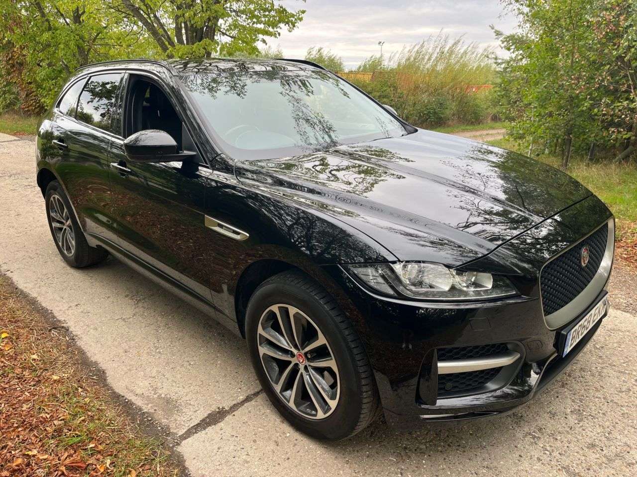 2019 JAGUAR F-PACE 2019 JAGUAR F-PACE