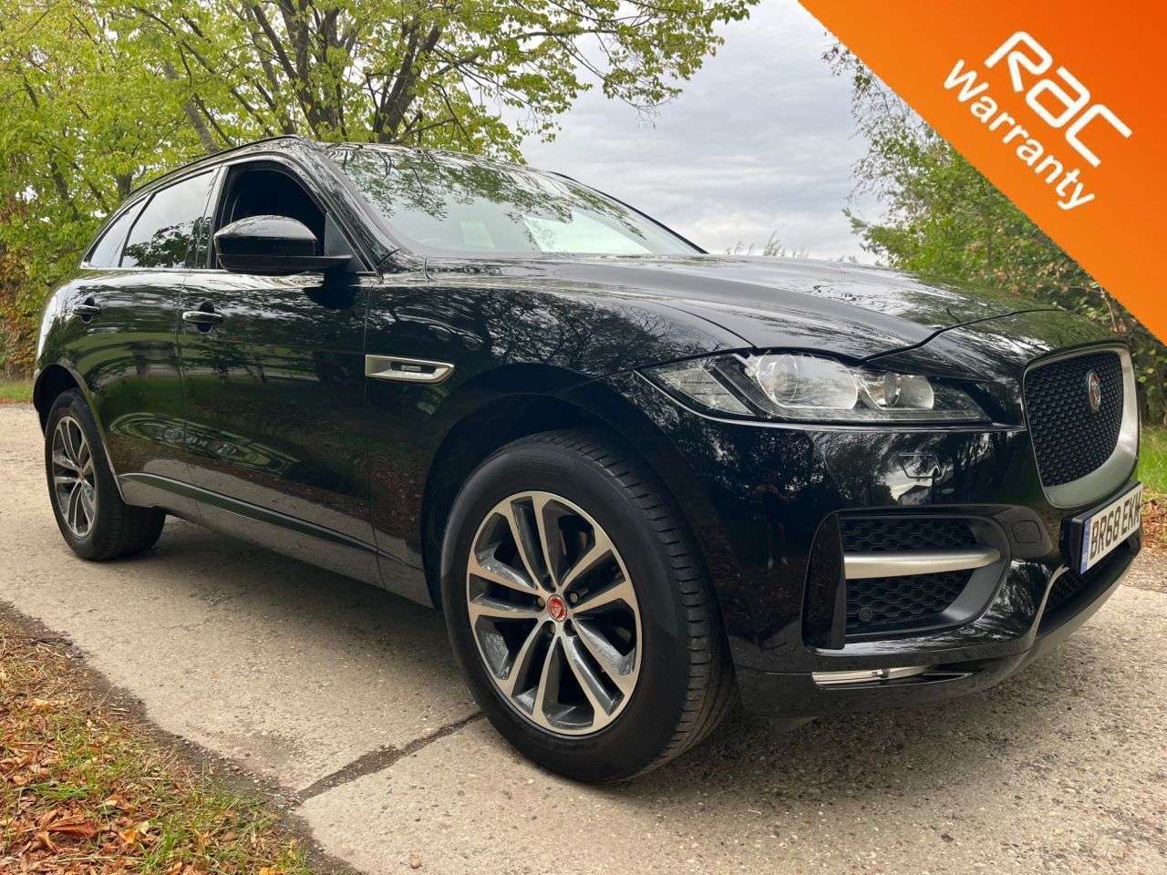 A 2019 JAGUAR F-PACE 2.0d R-Sport 5dr Auto AWD Car Finance, RAC Warranty, No Fees A 2019 JAGUAR F-PACE 2.0d R-Sport 5dr Auto AWD Car Finance, RAC Warranty, No Fees