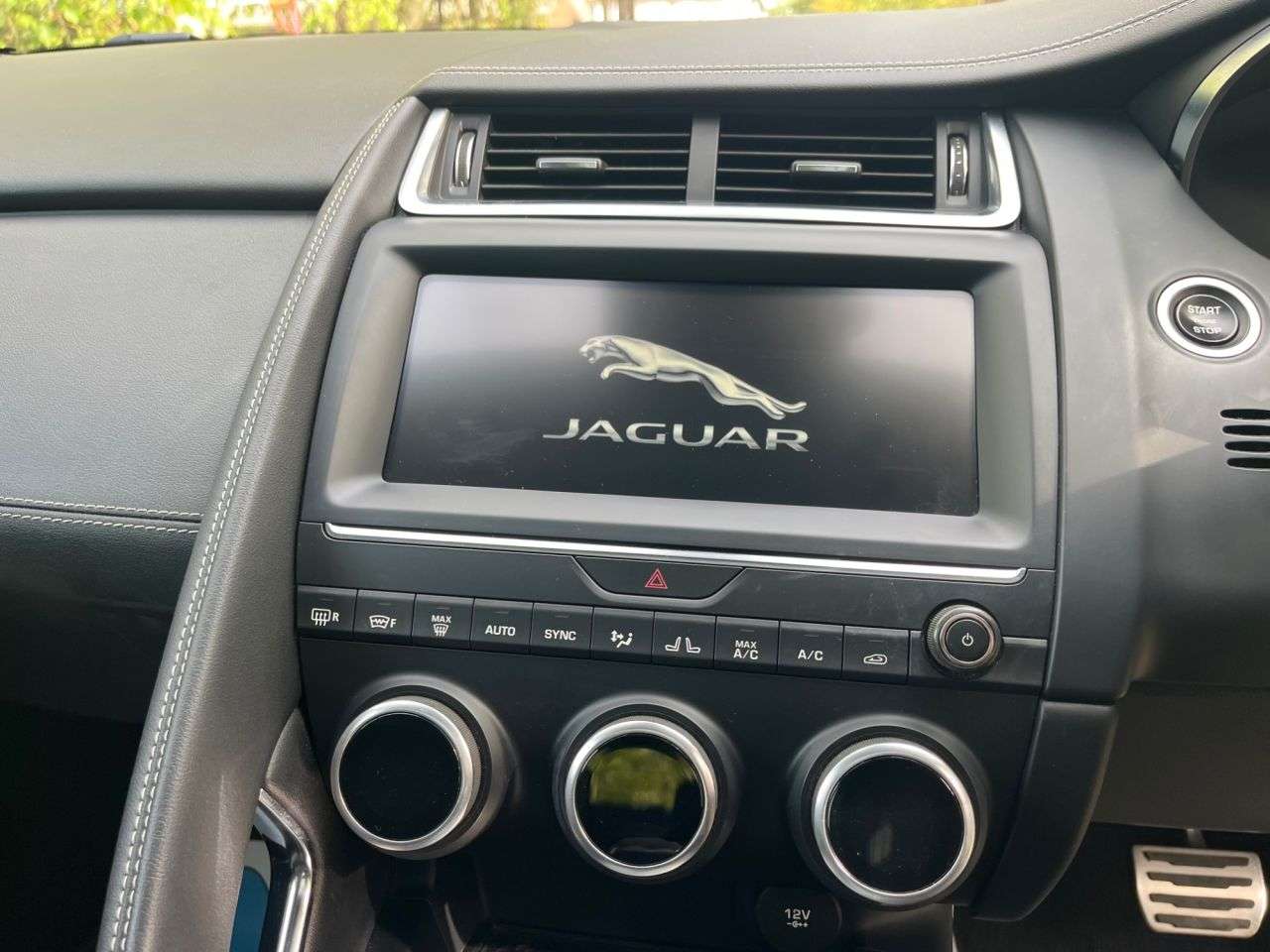 2018 JAGUAR E-PACE 2018 JAGUAR E-PACE