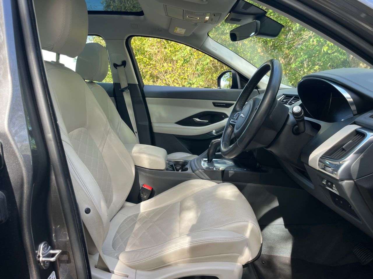 2018 JAGUAR E-PACE 2018 JAGUAR E-PACE