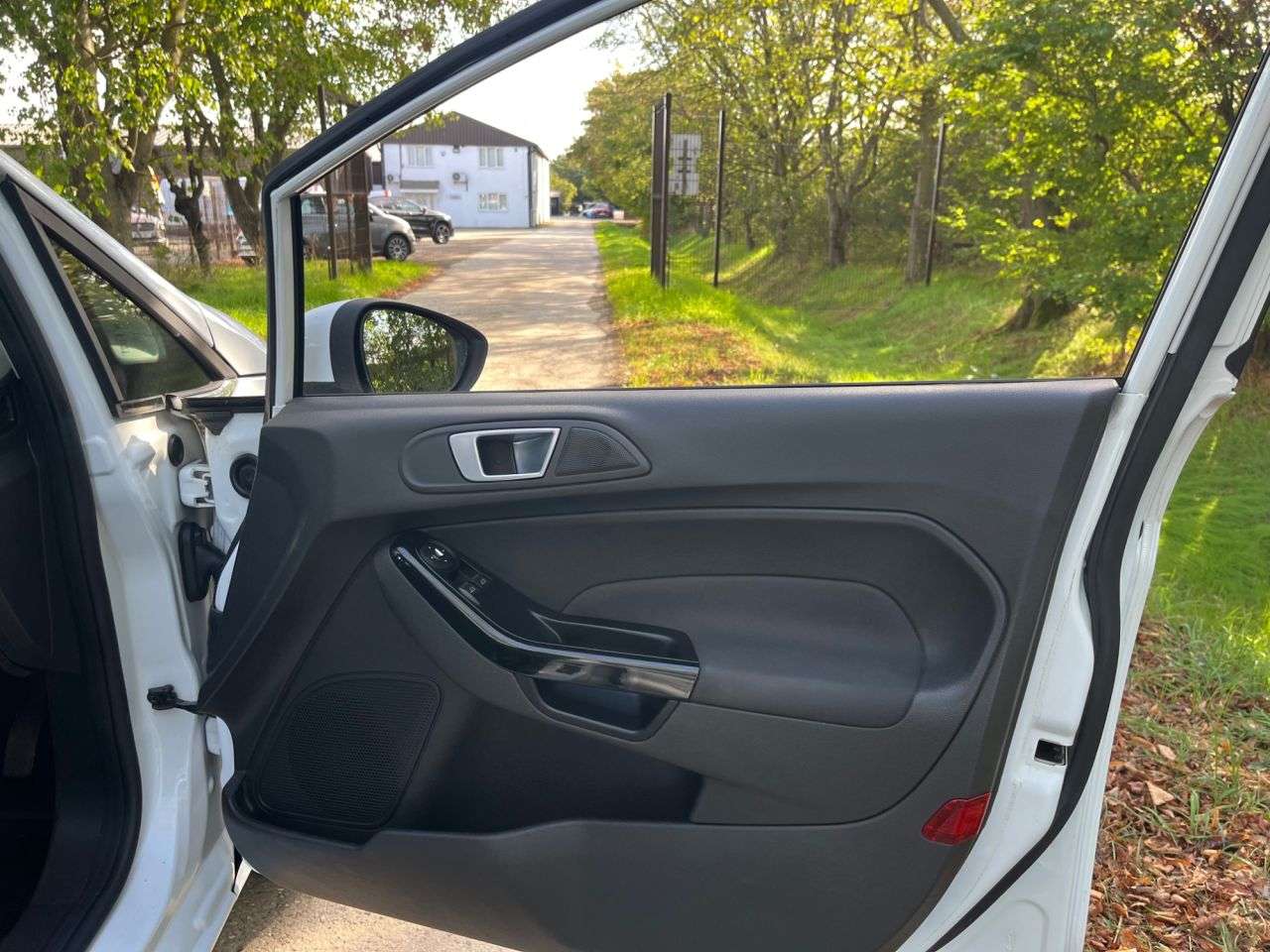 2013 FORD FIESTA 2013 FORD FIESTA