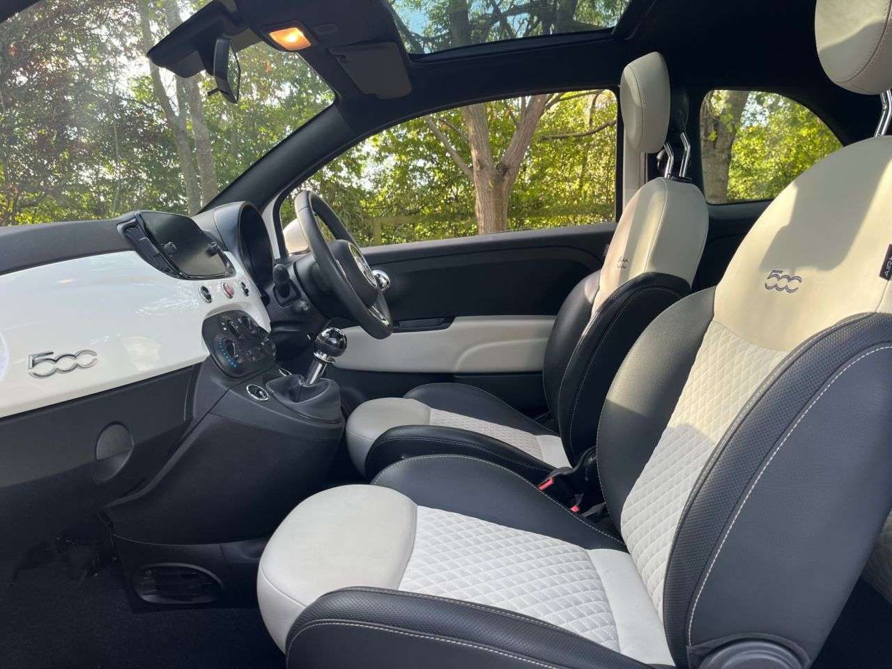 2021 FIAT 500 2021 FIAT 500