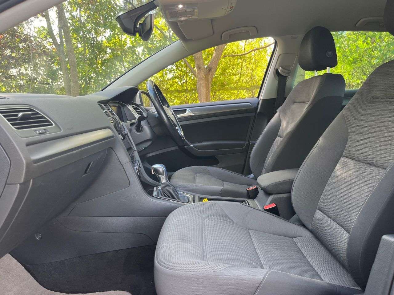 2019 VOLKSWAGEN E-GOLF 2019 VOLKSWAGEN E-GOLF