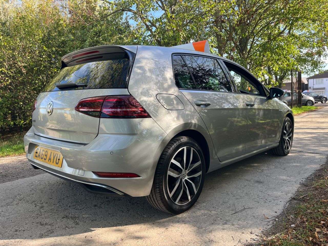2019 VOLKSWAGEN E-GOLF 2019 VOLKSWAGEN E-GOLF