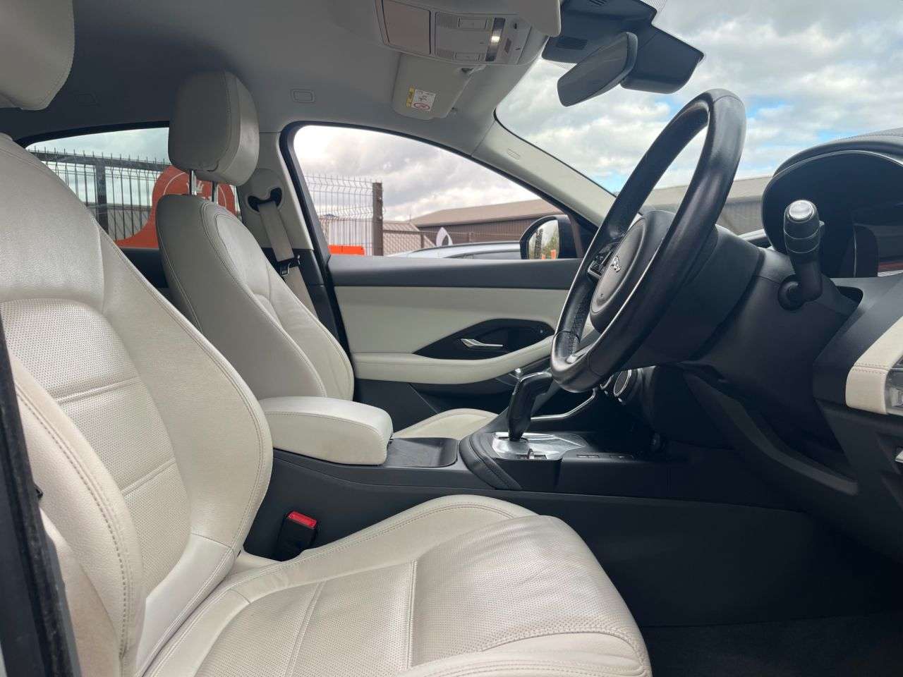 A 2018 JAGUAR E-PACE 2.0 D180 S SUV 5dr Diesel Auto AWD Euro 6 (s/s) (180 ps) Car Finance, RAC W A 2018 JAGUAR E-PACE 2.0 D180 S SUV 5dr Diesel Auto AWD Euro 6 (s/s) (180 ps) Car Finance, RAC W