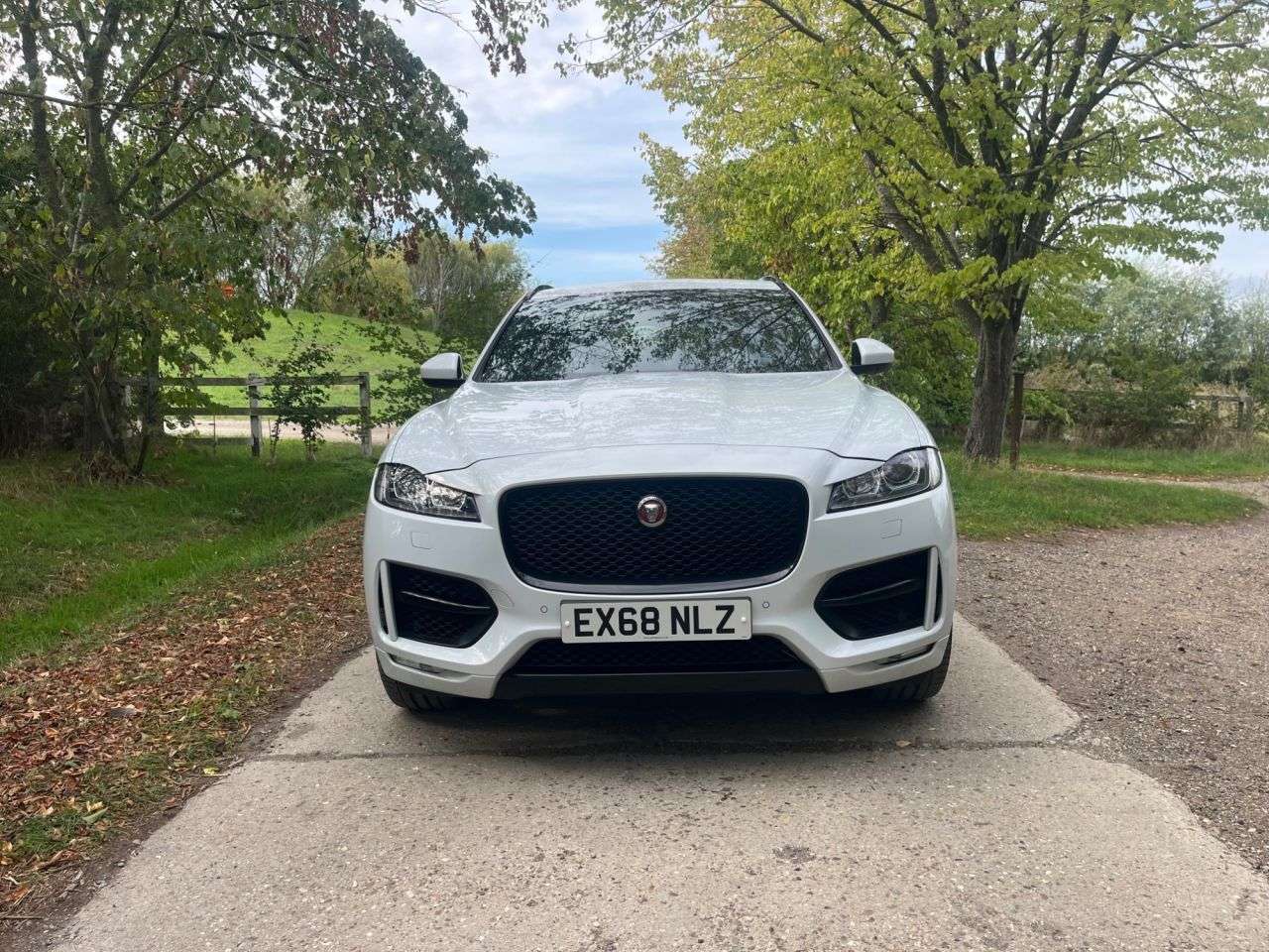 2018 JAGUAR F-PACE 2018 JAGUAR F-PACE