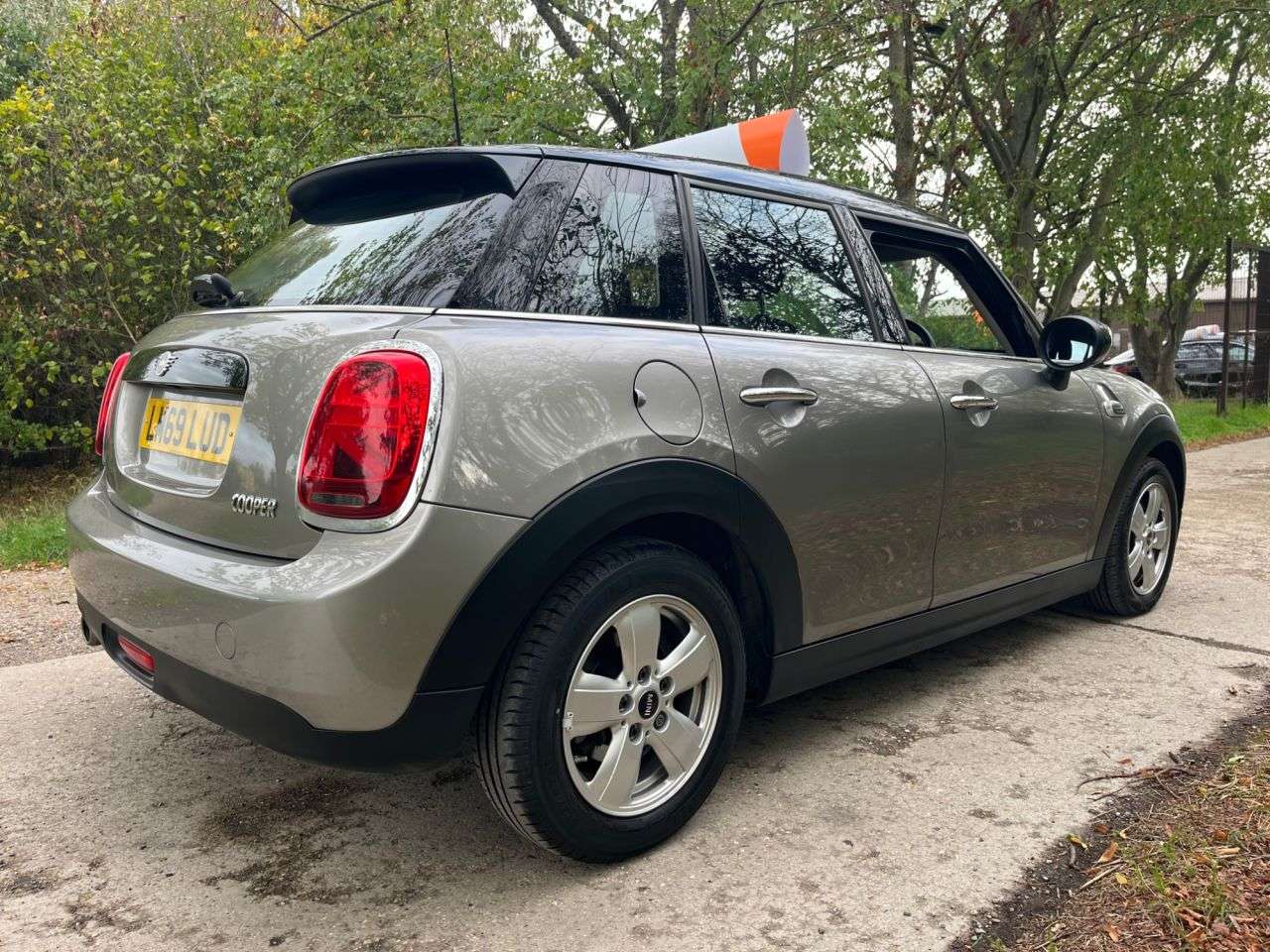 2019 MINI HATCH 2019 MINI HATCH