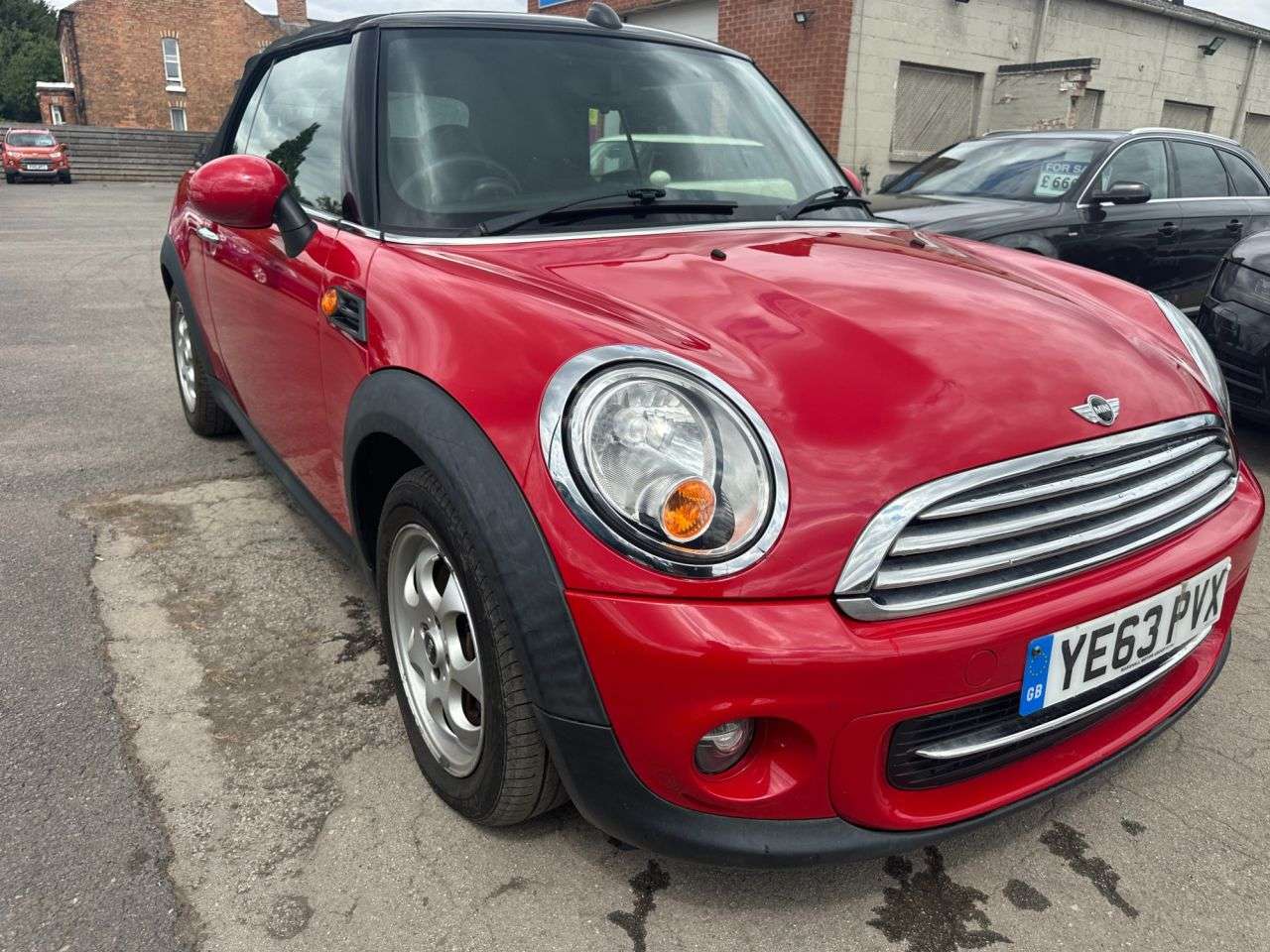 2013 MINI CONVERTIBLE 2013 MINI CONVERTIBLE