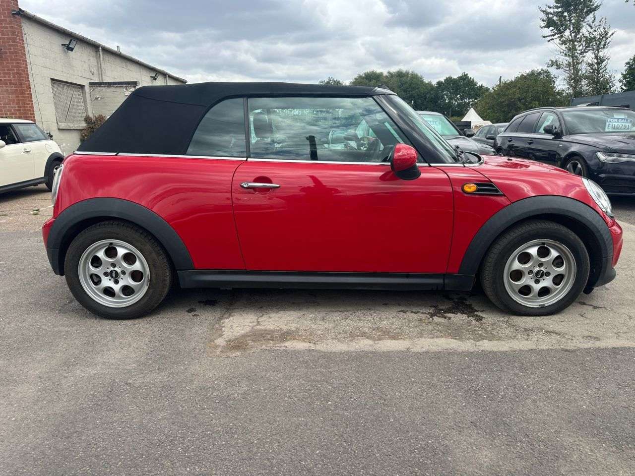 2013 MINI CONVERTIBLE 2013 MINI CONVERTIBLE