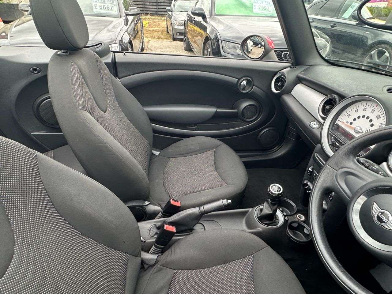 2013 MINI CONVERTIBLE 2013 MINI CONVERTIBLE