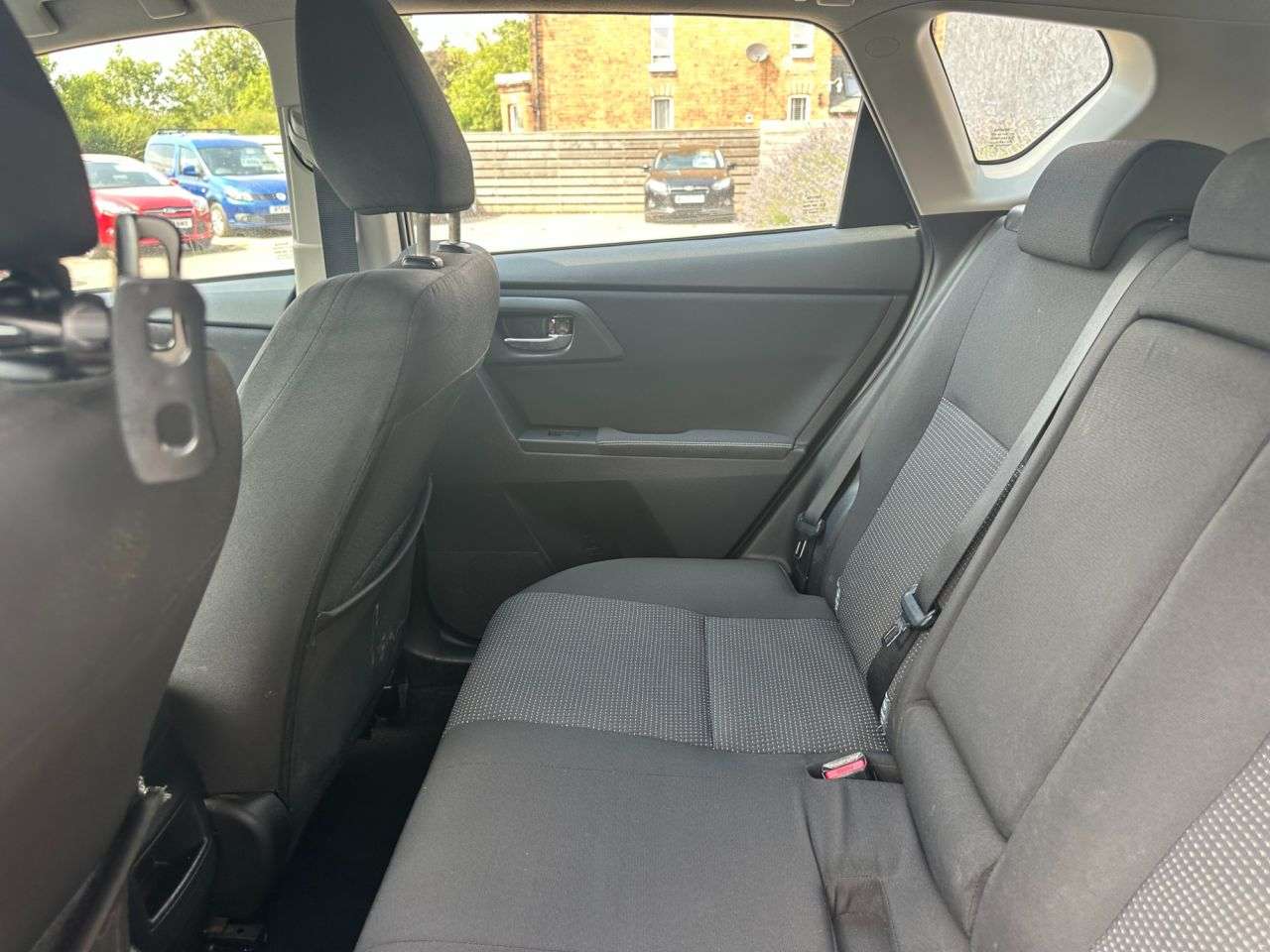 2013 TOYOTA AURIS 2013 TOYOTA AURIS