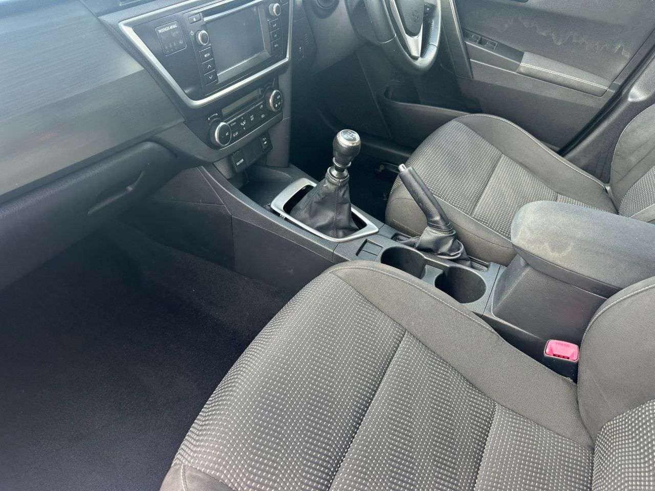 2013 TOYOTA AURIS 2013 TOYOTA AURIS