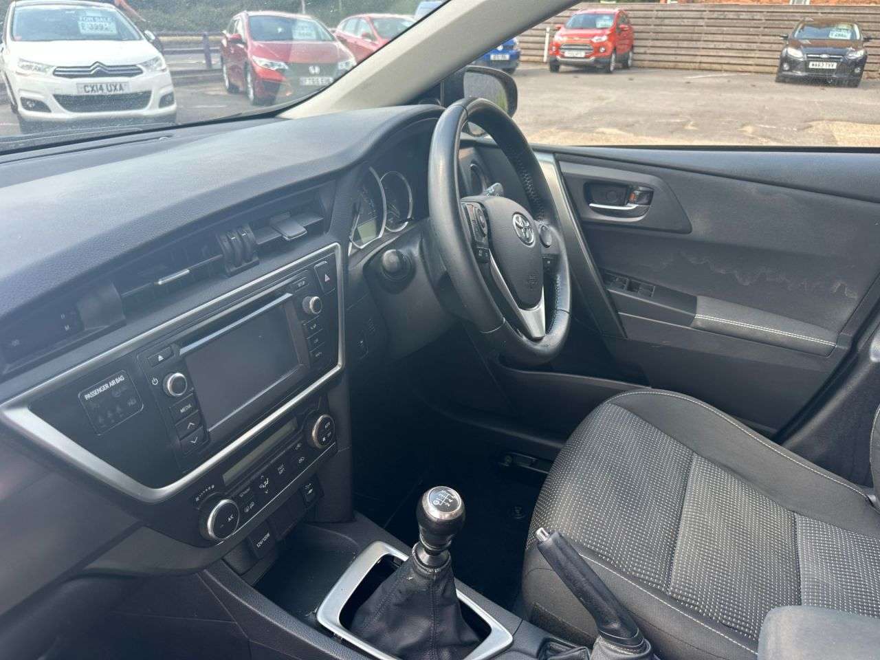 2013 TOYOTA AURIS 2013 TOYOTA AURIS