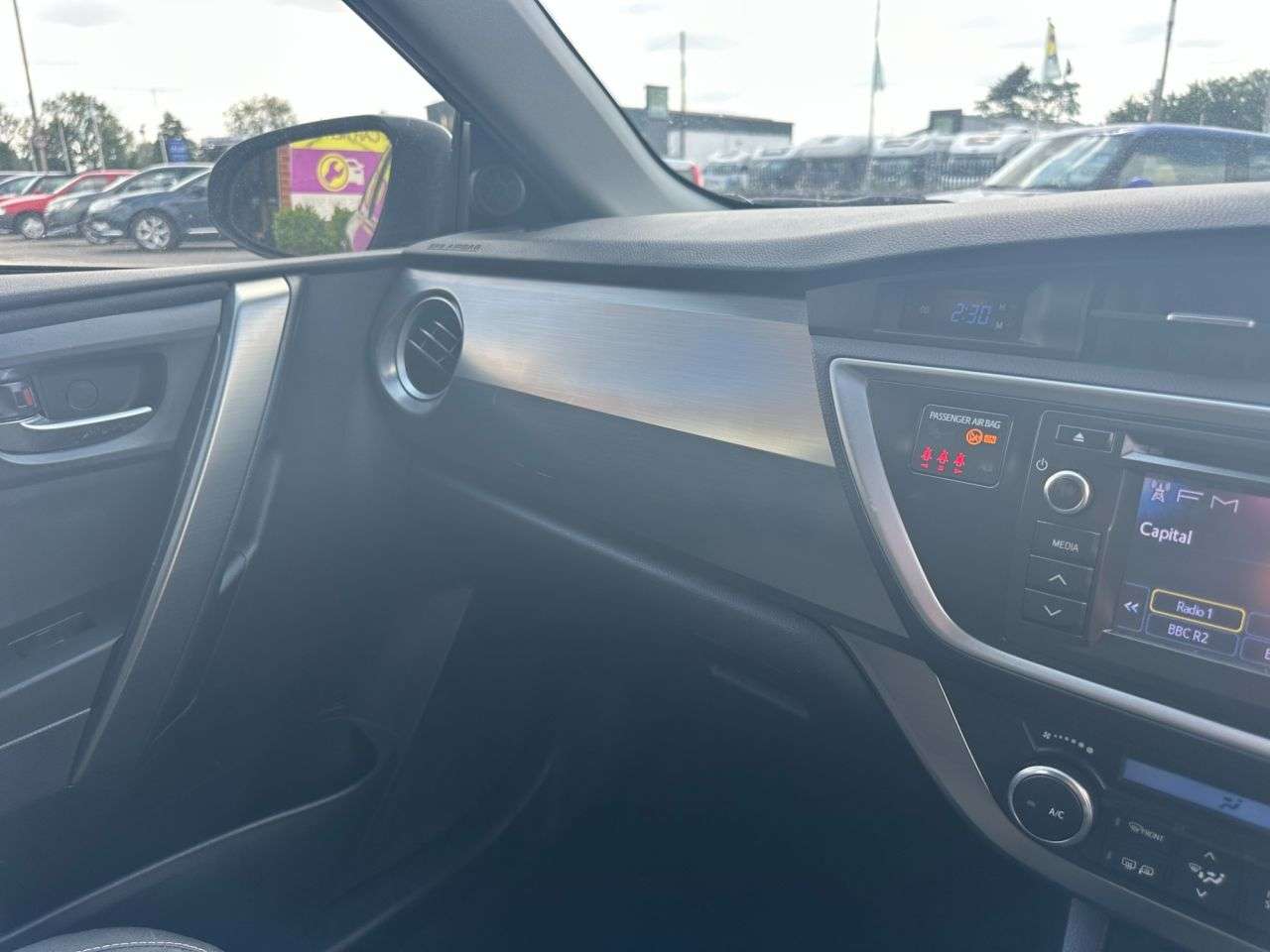 2013 TOYOTA AURIS 2013 TOYOTA AURIS