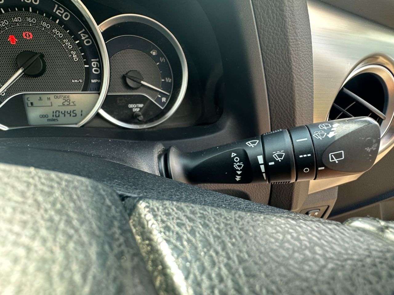 2013 TOYOTA AURIS 2013 TOYOTA AURIS