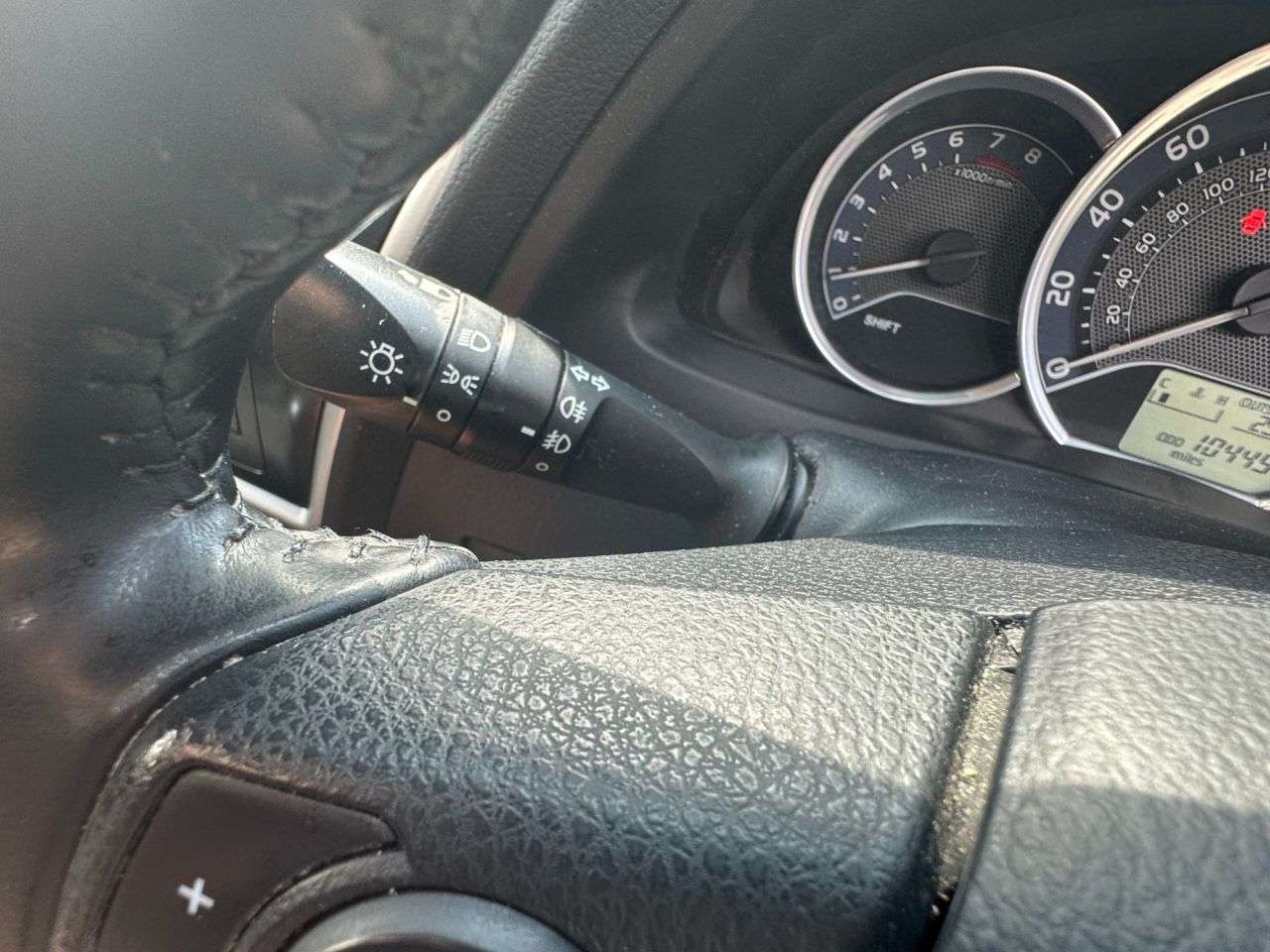 2013 TOYOTA AURIS 2013 TOYOTA AURIS