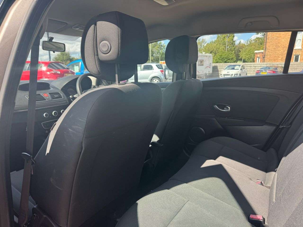 2009 RENAULT MEGANE 2009 RENAULT MEGANE