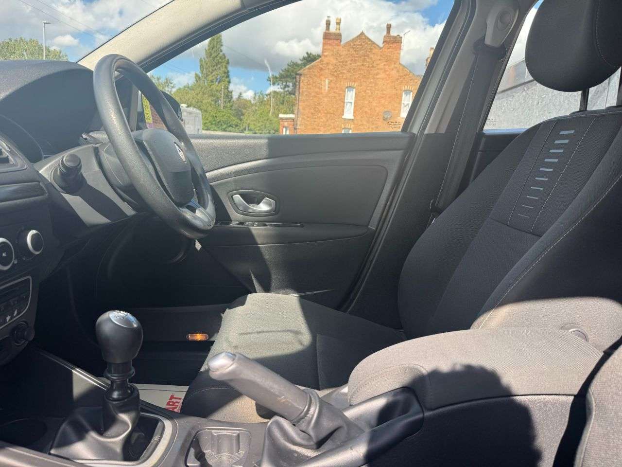 2009 RENAULT MEGANE 2009 RENAULT MEGANE