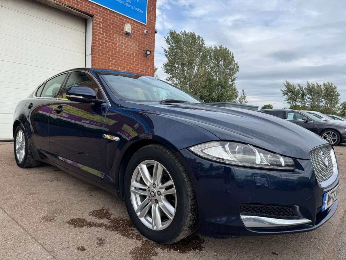 Check out this Jaguar Xf 2013 Diesel Automatic