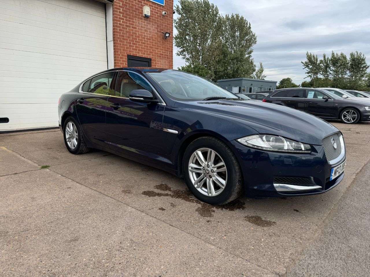2013 JAGUAR XF 2013 JAGUAR XF