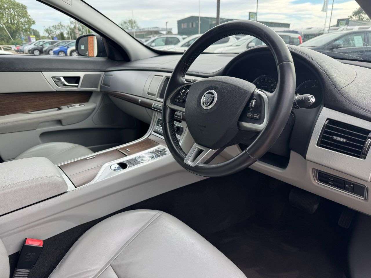 2013 JAGUAR XF 2013 JAGUAR XF