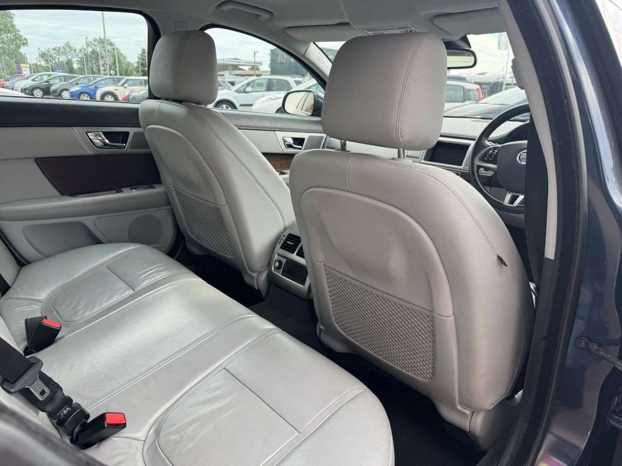 2013 JAGUAR XF 2013 JAGUAR XF