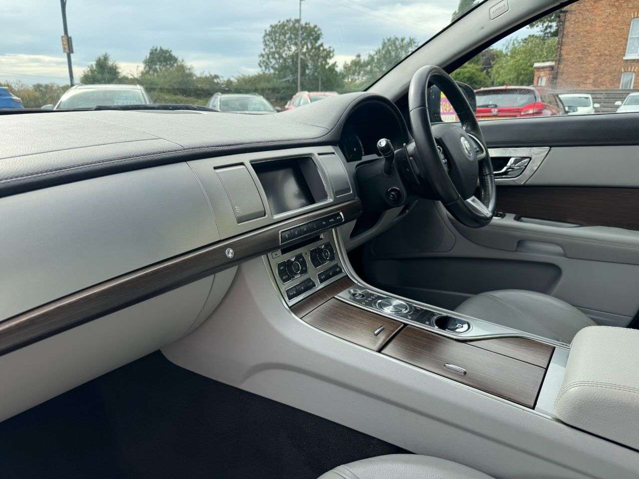 2013 JAGUAR XF 2013 JAGUAR XF