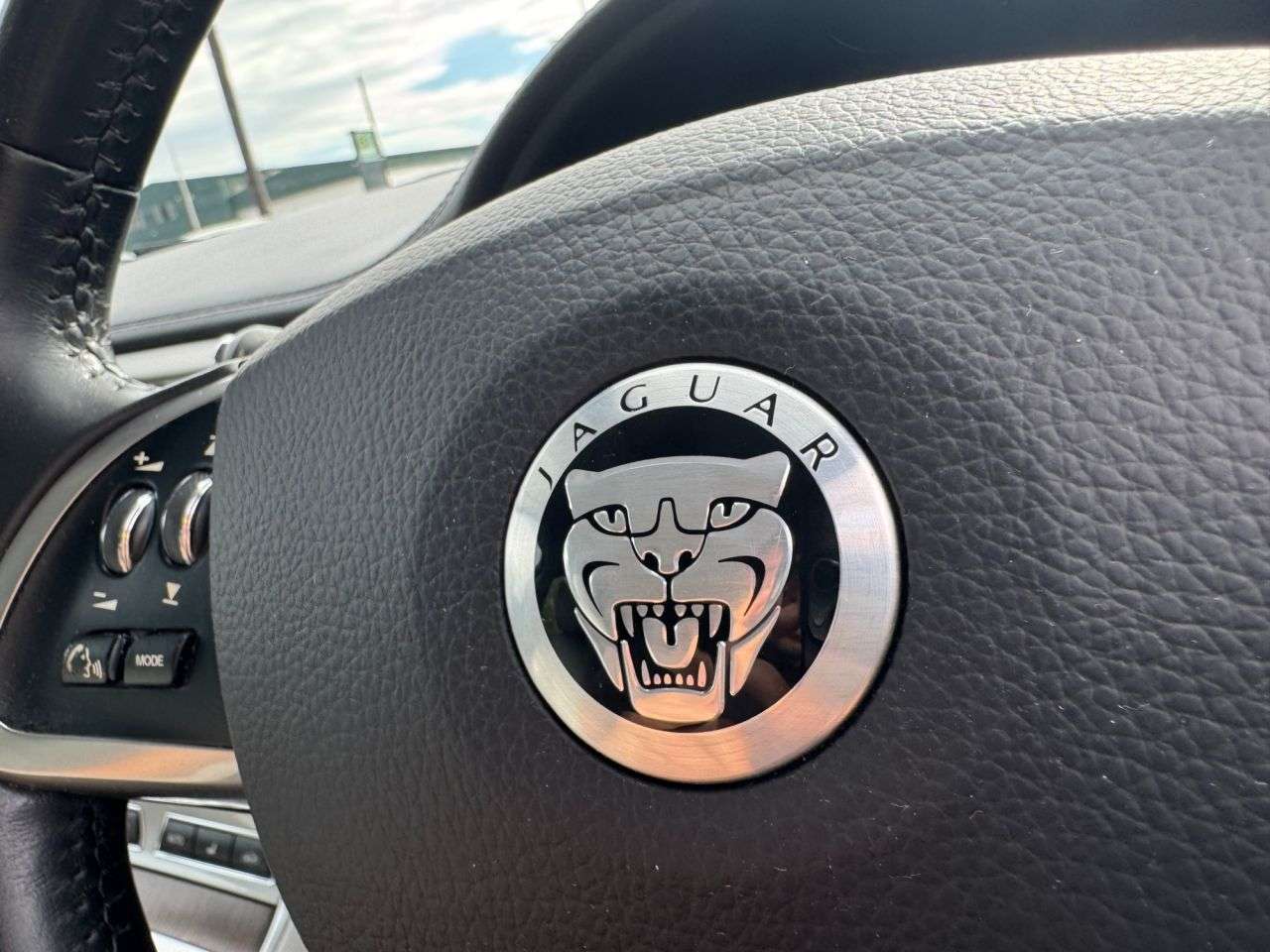 2013 JAGUAR XF 2013 JAGUAR XF