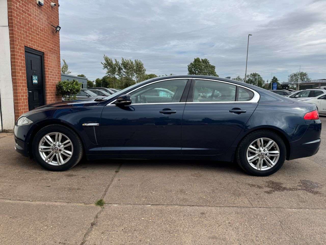 2013 JAGUAR XF 2013 JAGUAR XF