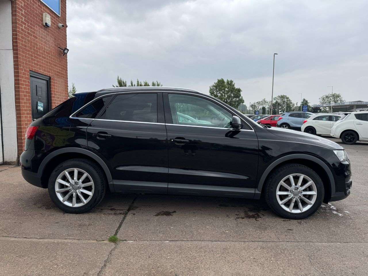 2013 AUDI Q3 2013 AUDI Q3