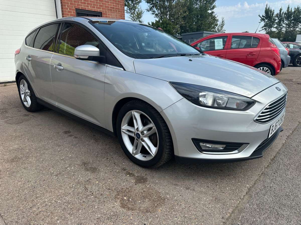 Check out this Ford Focus 2017 Petrol Manual