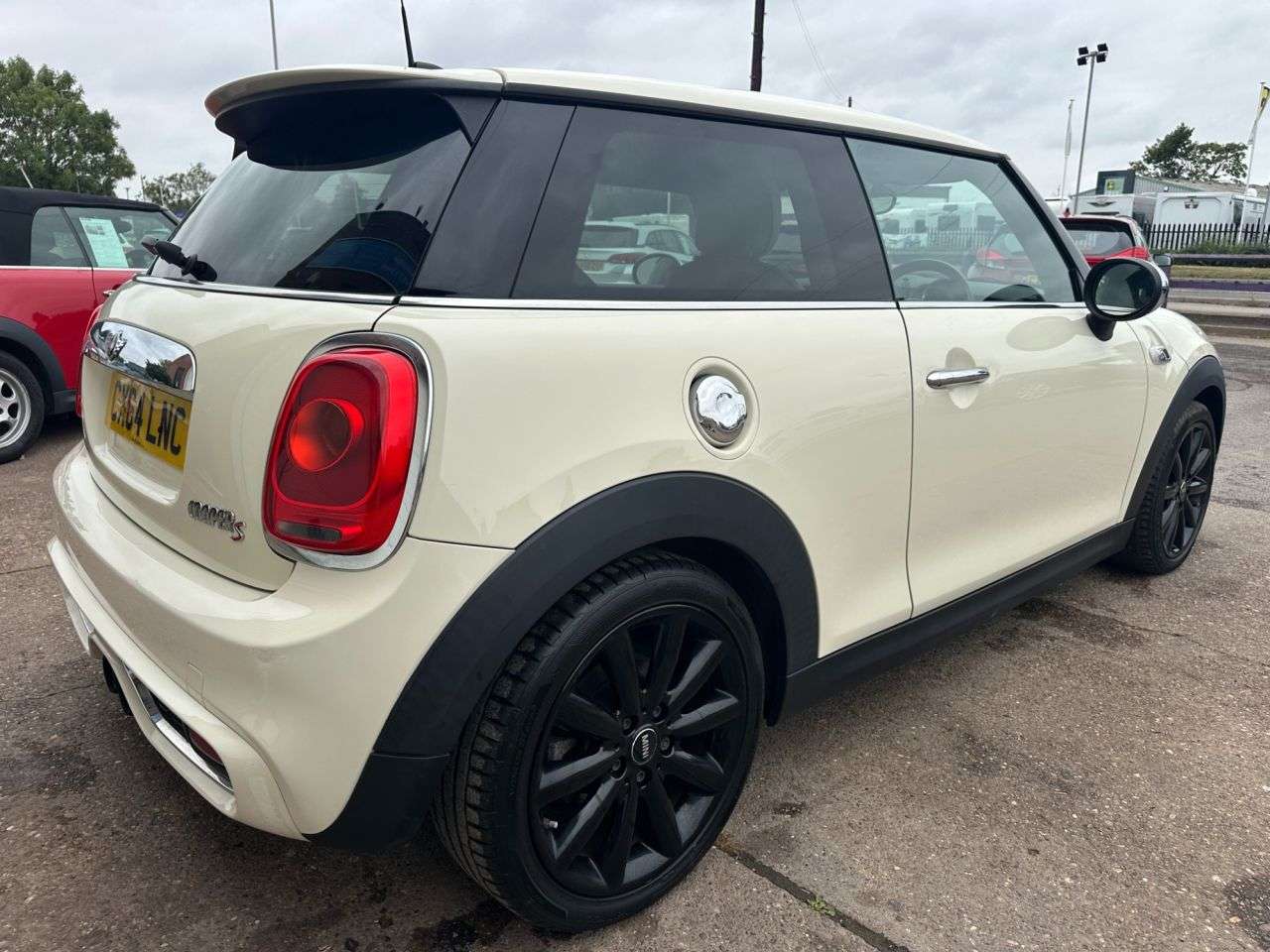 2014 MINI HATCH 2014 MINI HATCH