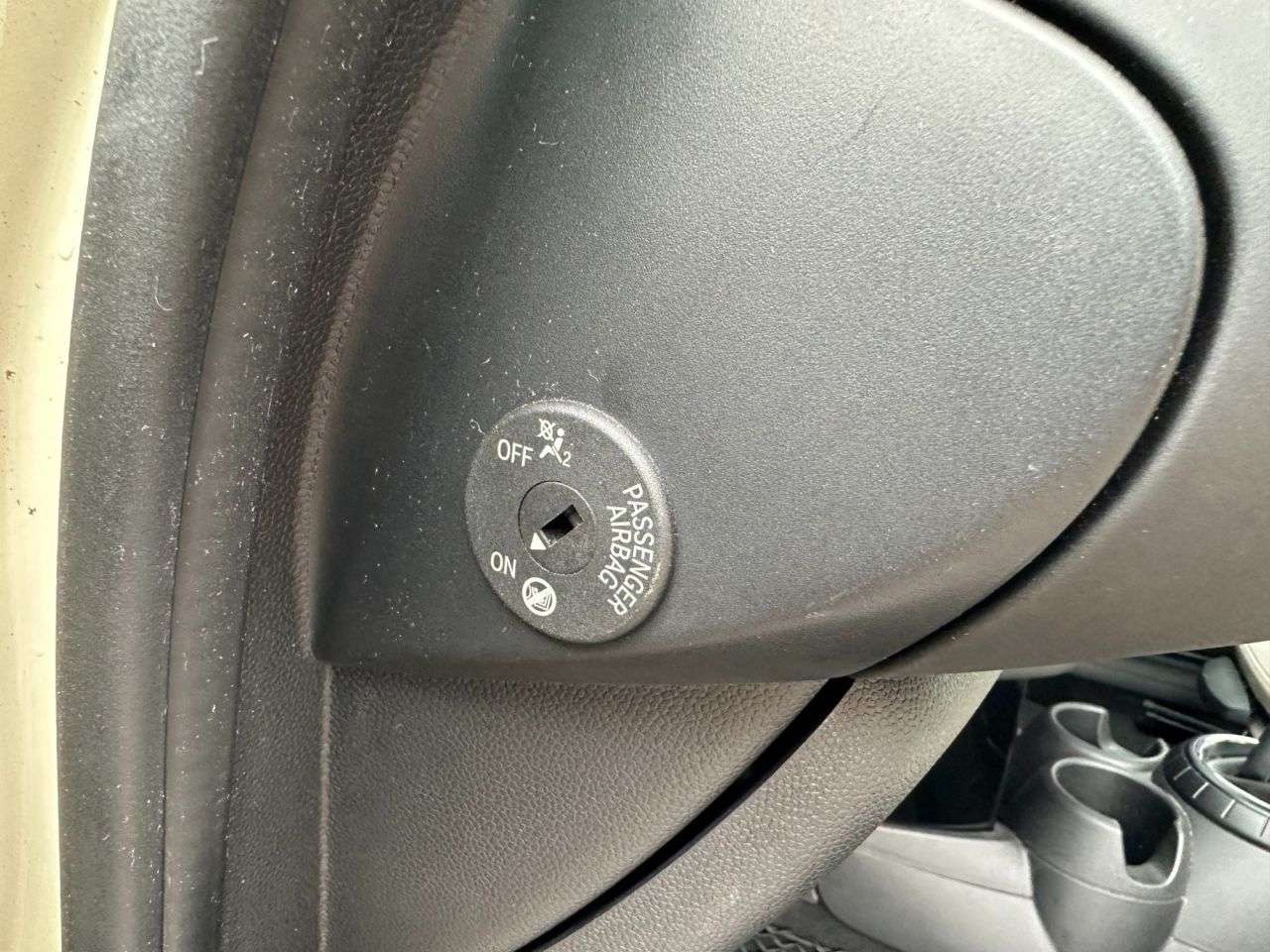 2014 MINI HATCH 2014 MINI HATCH