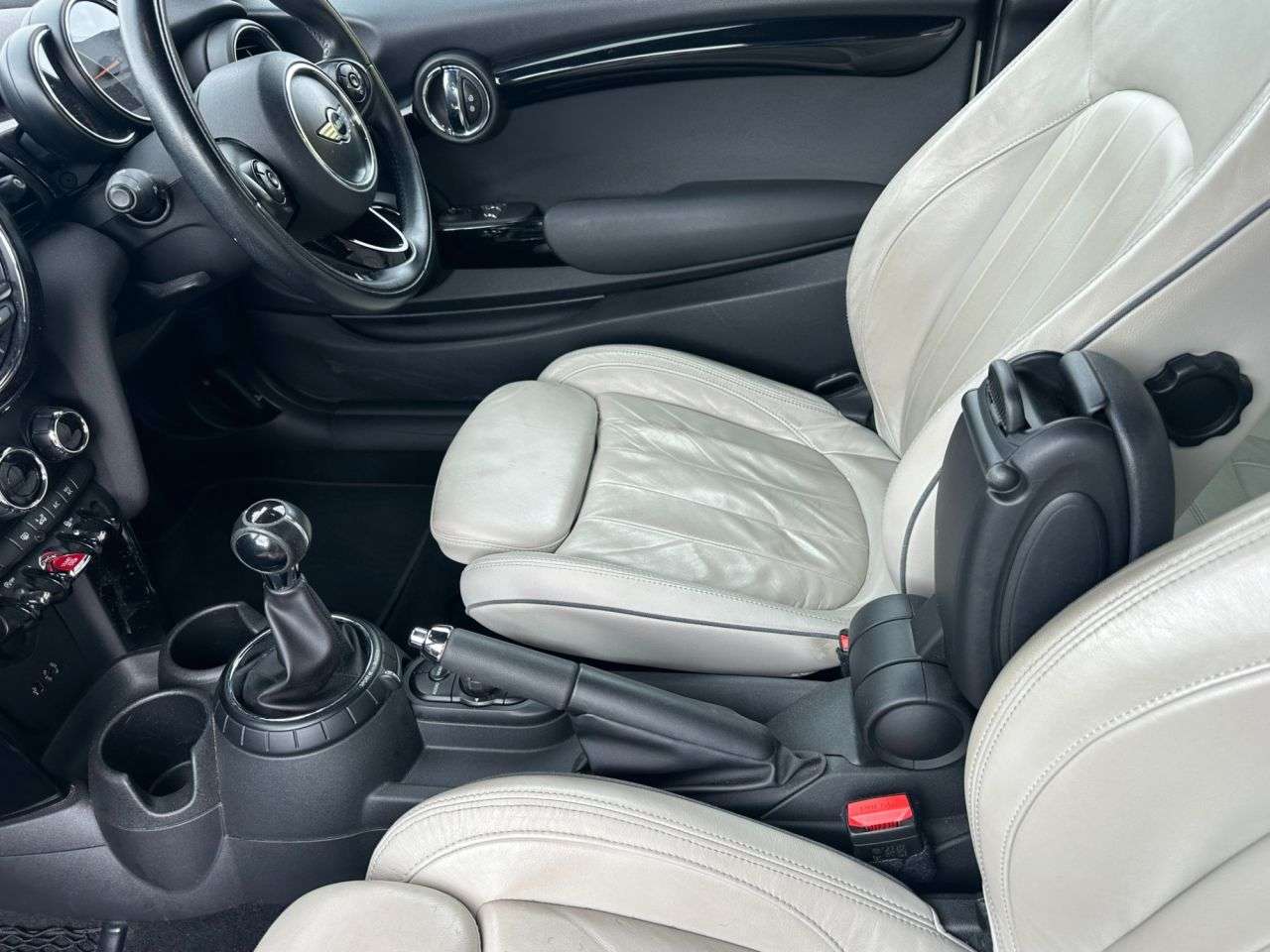 2014 MINI HATCH 2014 MINI HATCH