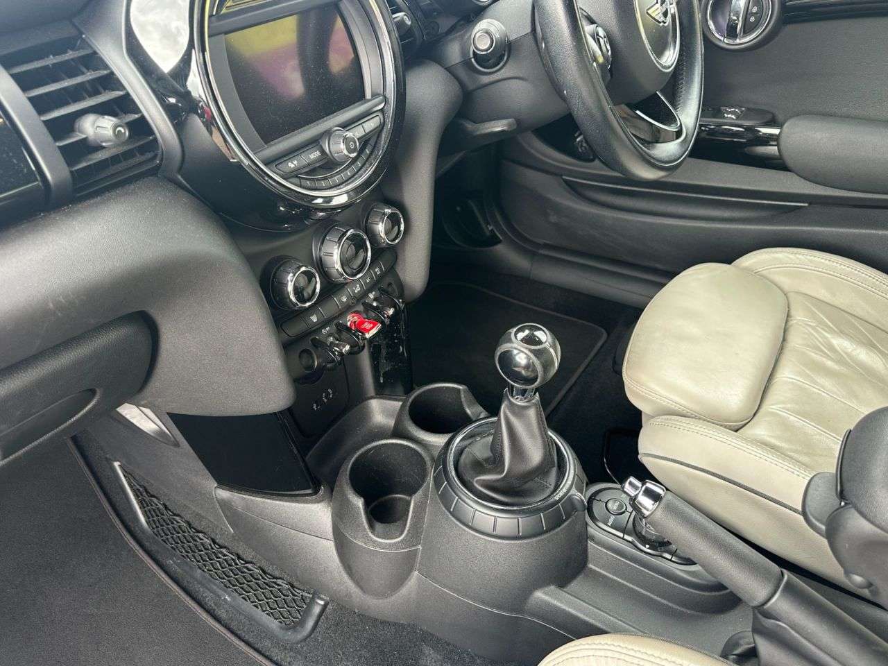 2014 MINI HATCH 2014 MINI HATCH