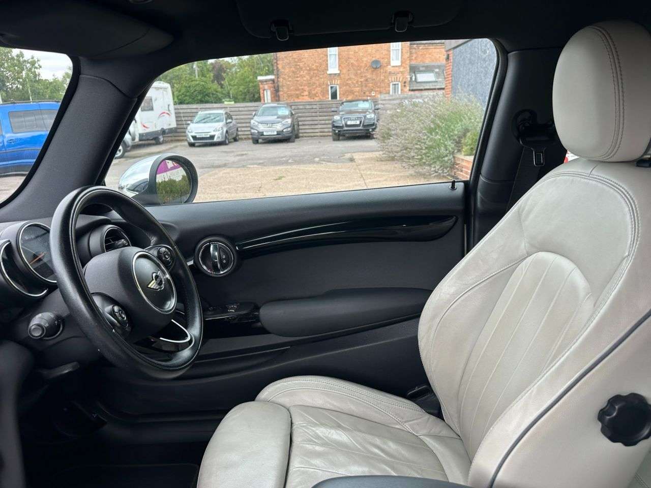 2014 MINI HATCH 2014 MINI HATCH