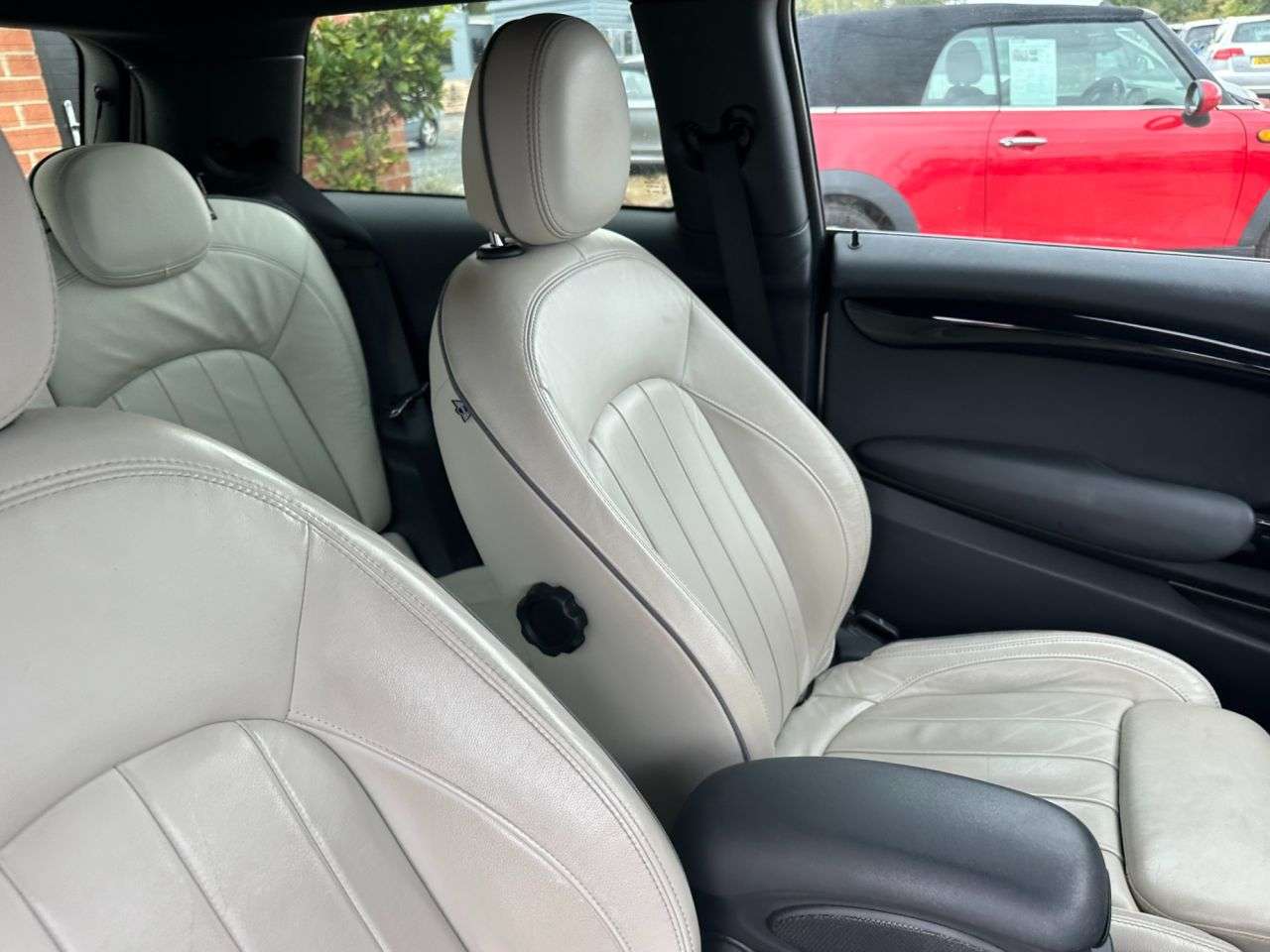 2014 MINI HATCH 2014 MINI HATCH