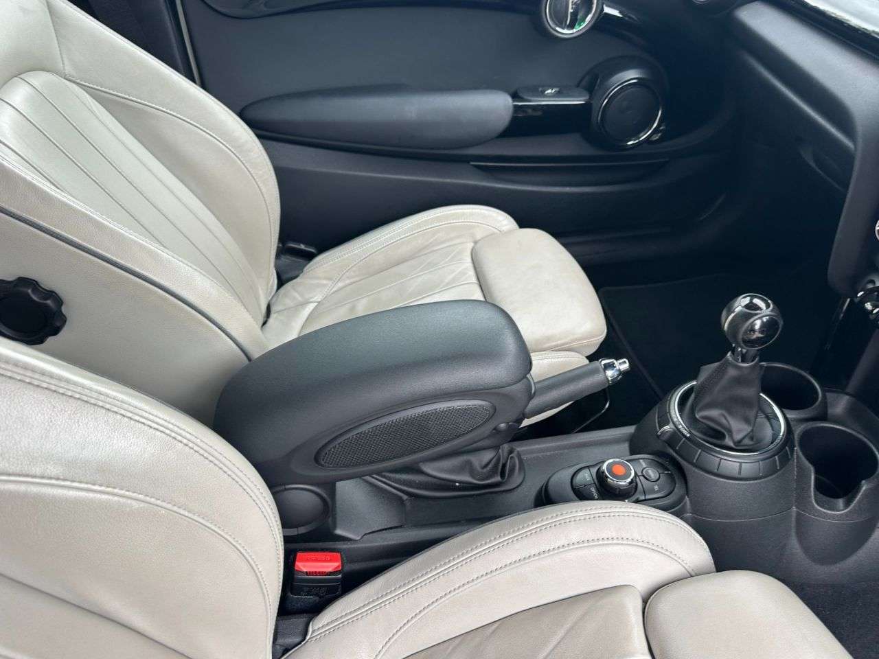 2014 MINI HATCH 2014 MINI HATCH