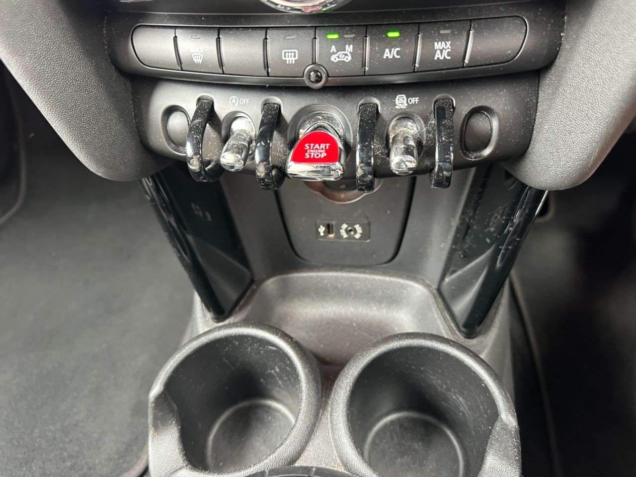 2014 MINI HATCH 2014 MINI HATCH