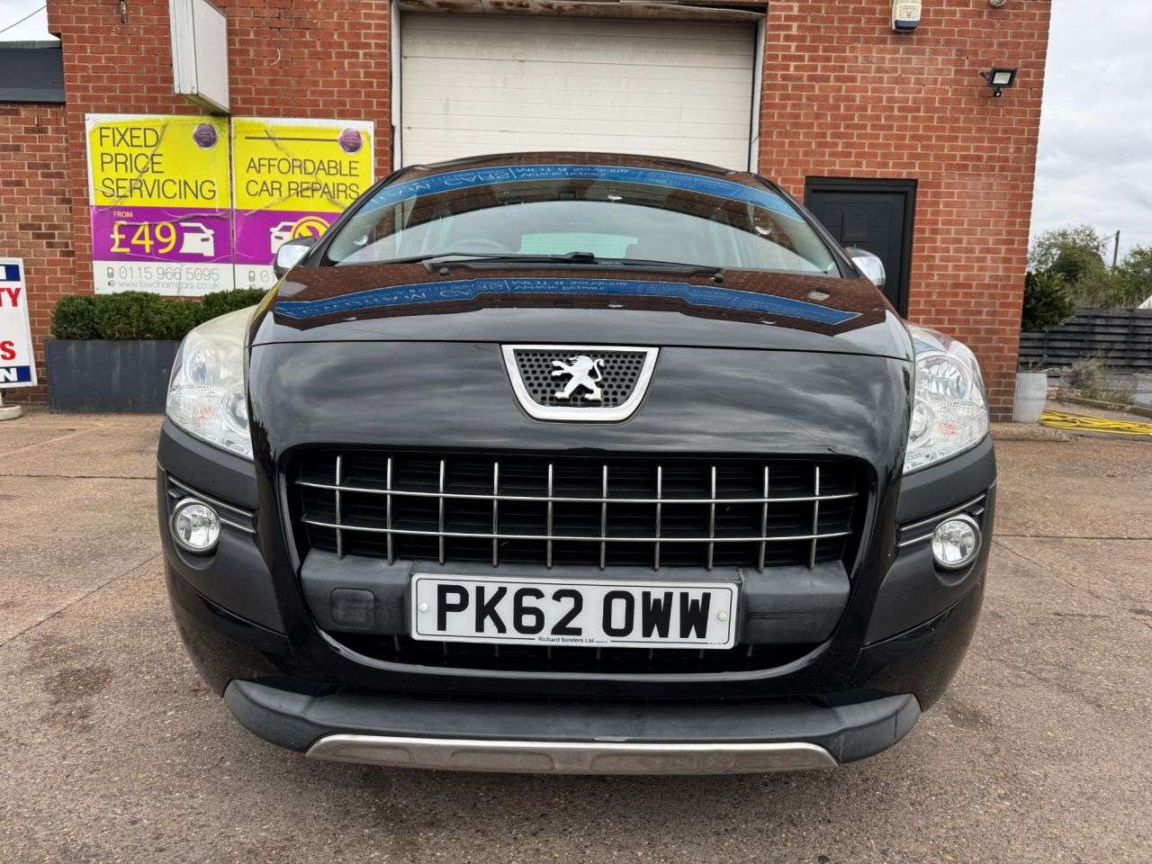 2013 PEUGEOT 3008 2013 PEUGEOT 3008