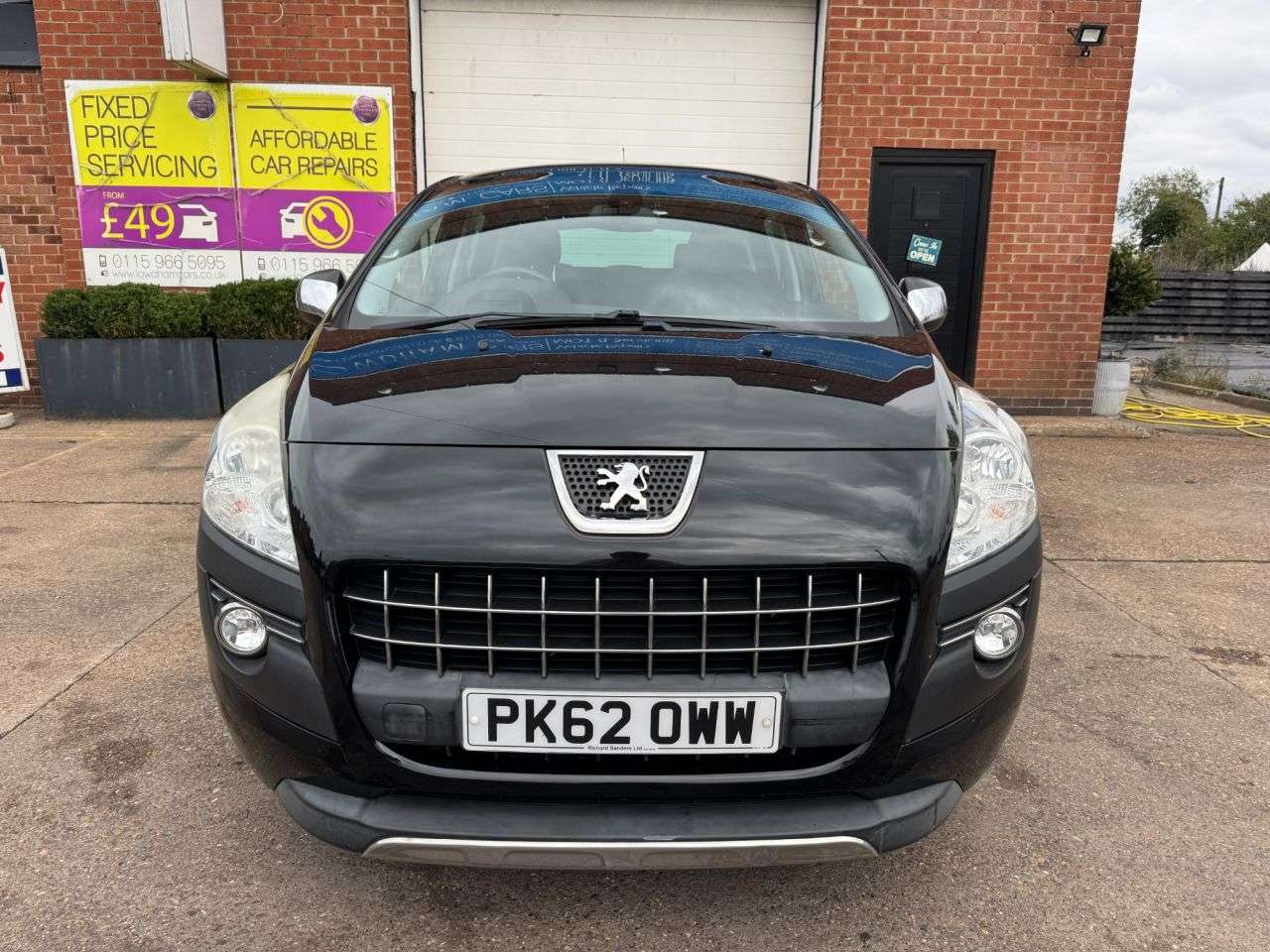 2013 PEUGEOT 3008 2013 PEUGEOT 3008