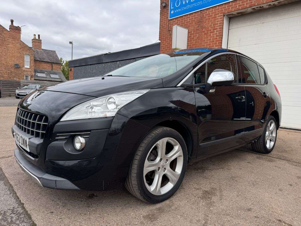 2013 PEUGEOT 3008 2013 PEUGEOT 3008